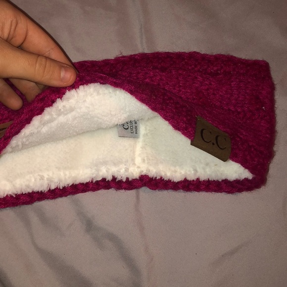 C.C Exclusive Headband - Picture 2 of 3